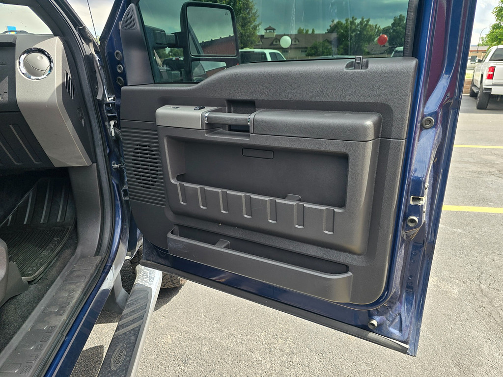 2012 Ford F-350 Super Duty Lariat - Photo 25