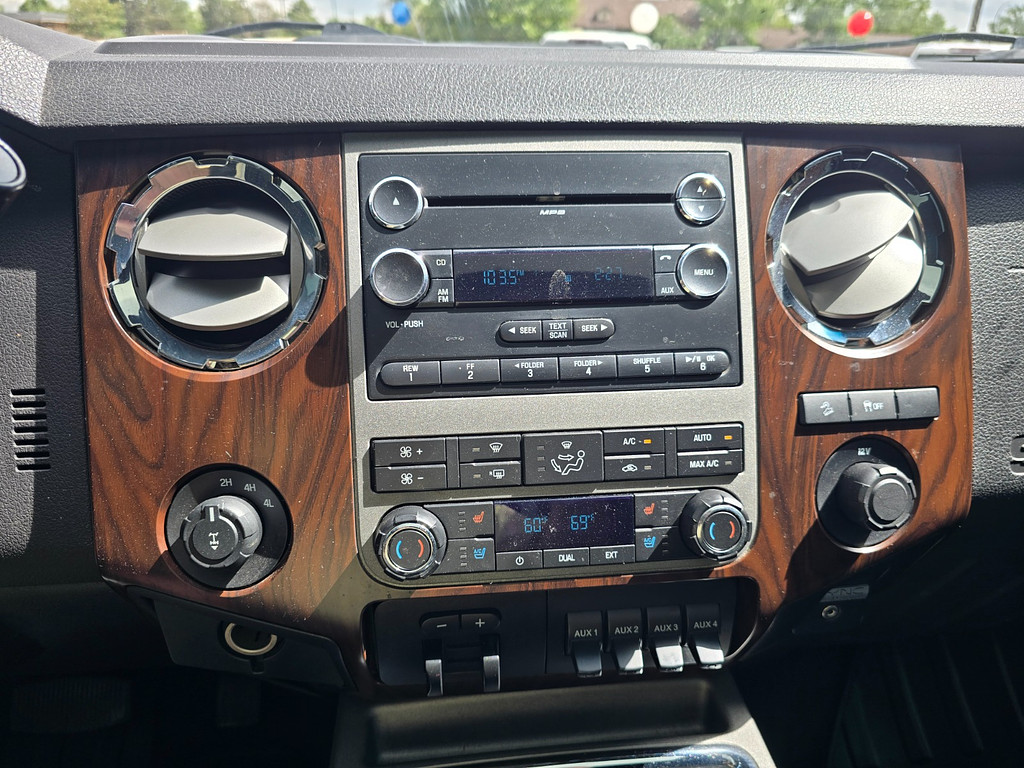 2012 Ford F-350 Super Duty Lariat - Photo 31