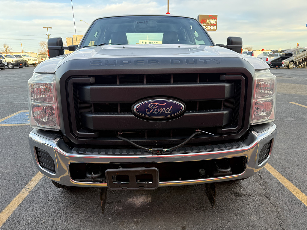 2016 Ford F250 Located at Dye Enterprises light-box-slides