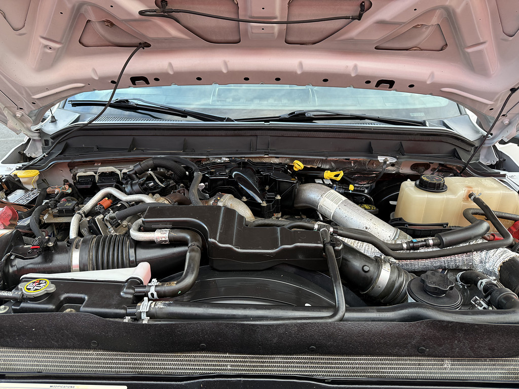 2016 Ford F250 Located at Dye Enterprises light-box-slides