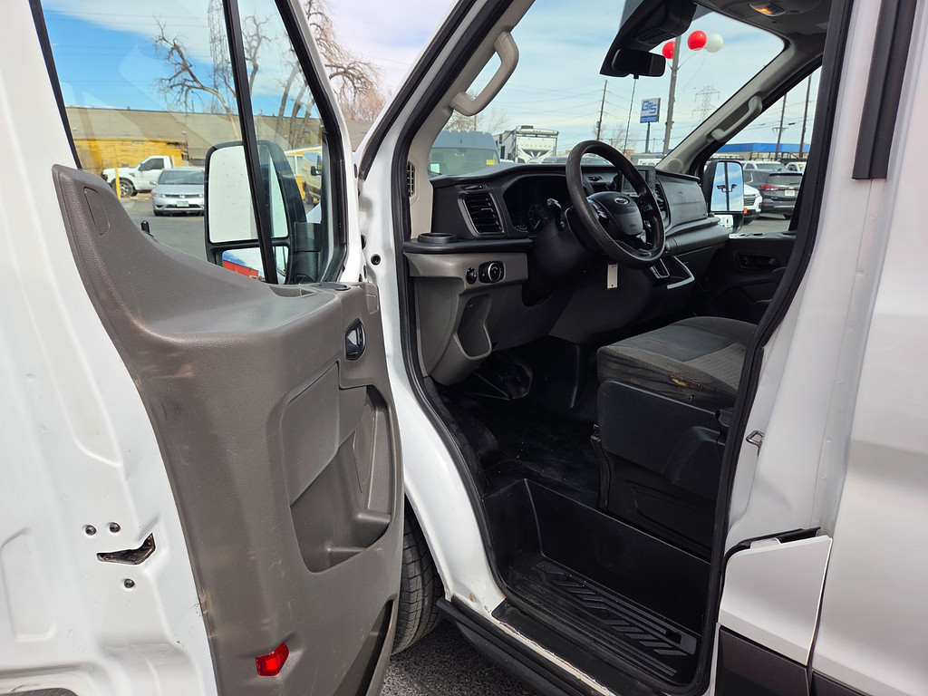 2020 Ford TRANSIT 250 Located at Dye Enterprises light-box-slides