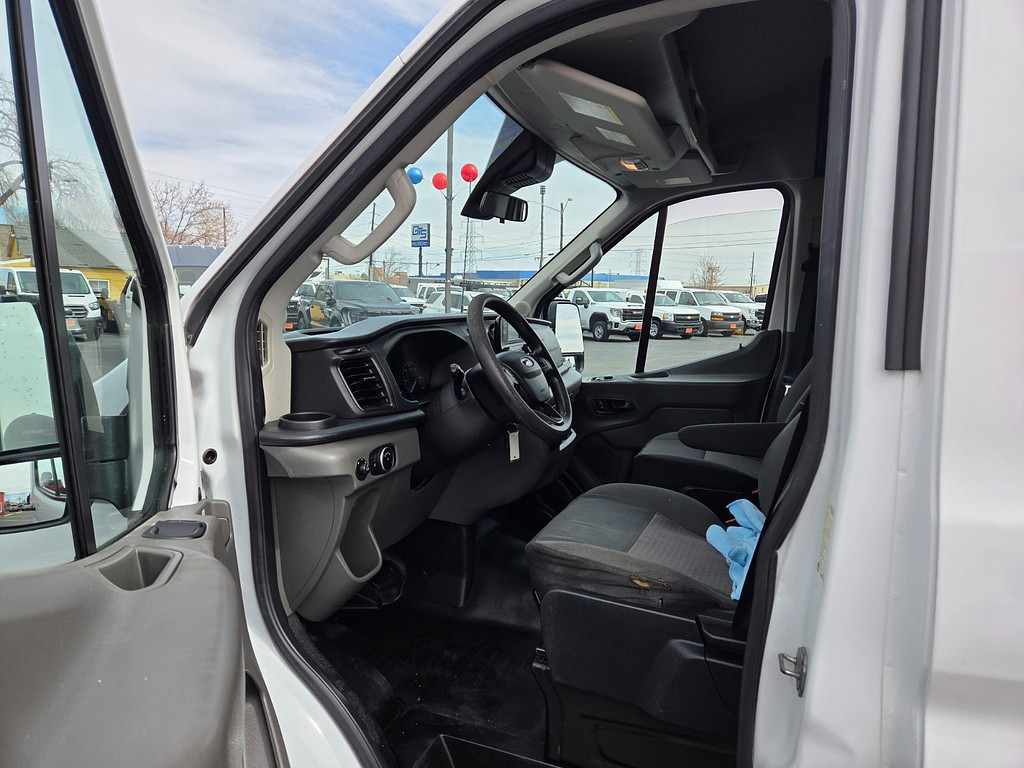 2020 Ford TRANSIT 250 Located at Dye Enterprises light-box-slides