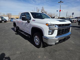 Thumbnail - 2022 Chevrolet Silverado