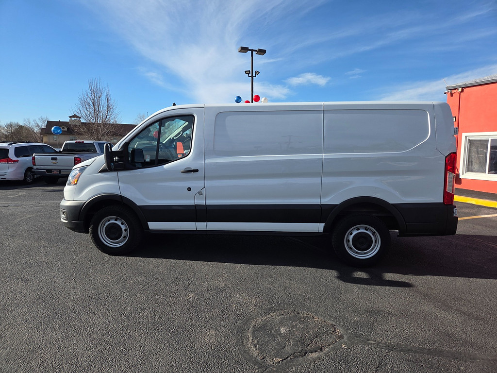 2020 Ford TRANSIT 250 Located at Dye Enterprises light-box-slides