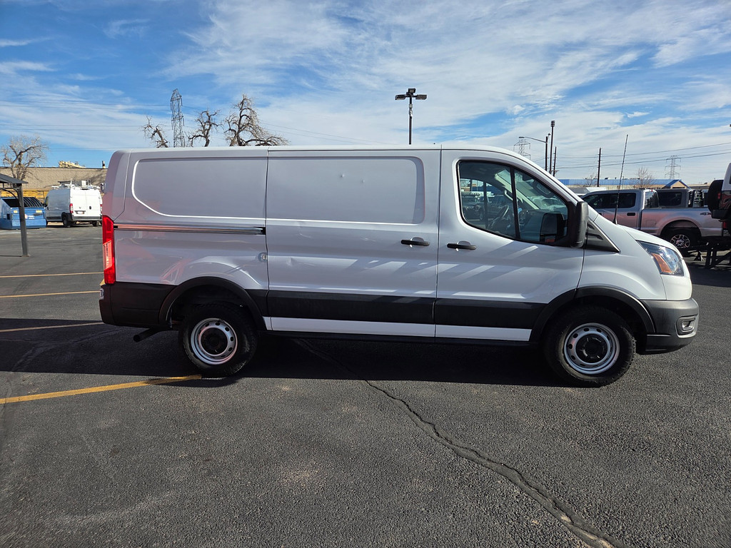 2020 Ford TRANSIT 250 Located at Dye Enterprises light-box-slides