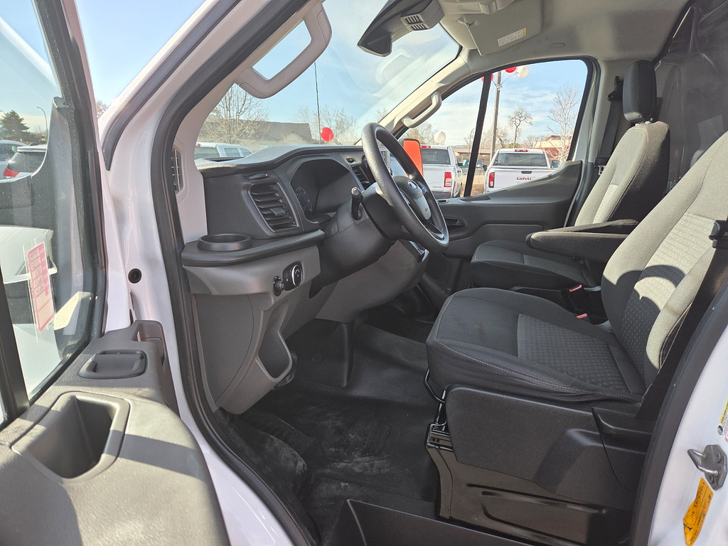 2020 Ford TRANSIT 250 Located at Dye Enterprises slide-image