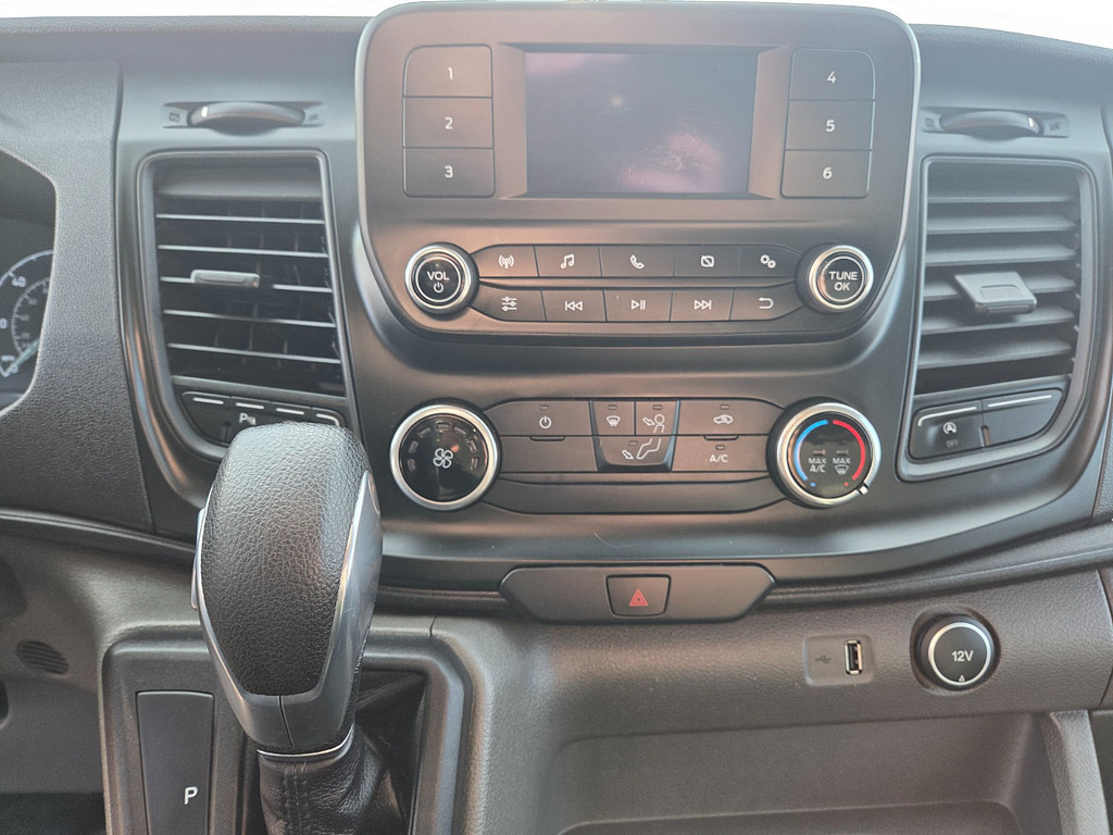 2020 Ford TRANSIT 250 Located at Dye Enterprises light-box-slides