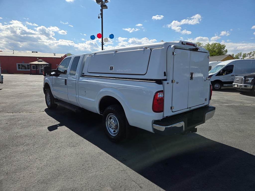 2015 Ford F250 Located at Dye Enterprises light-box-slides