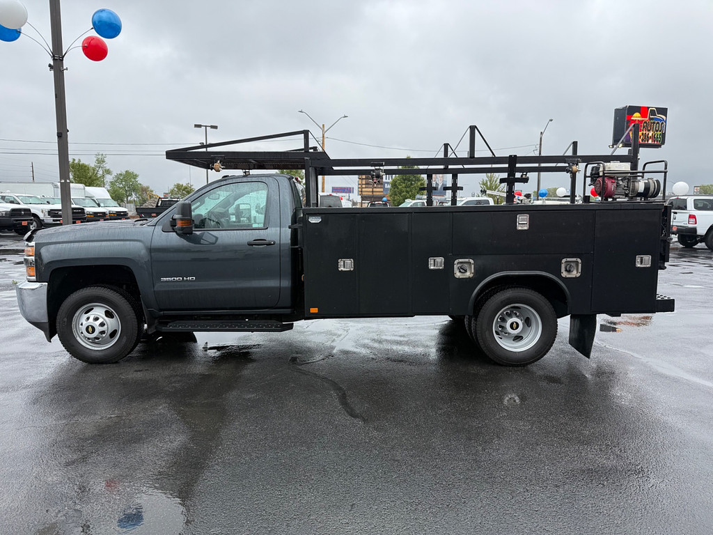 2019 Chevrolet Silverado Located at Dye Enterprises light-box-slides