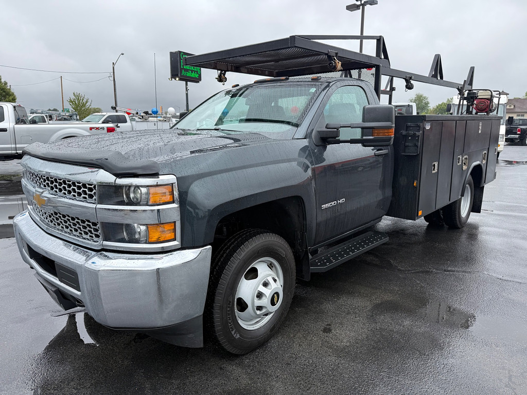 2019 Chevrolet Silverado Located at Dye Enterprises light-box-slides