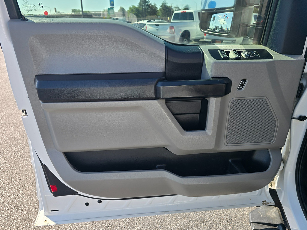 slide-image