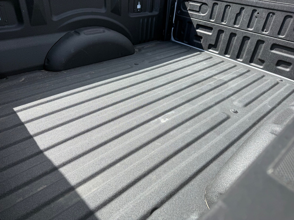 2021 Ford F150 Located at Dye Enterprises light-box-slides