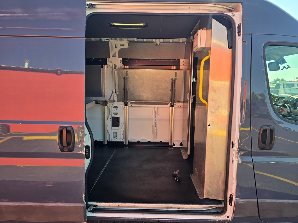 slide-image