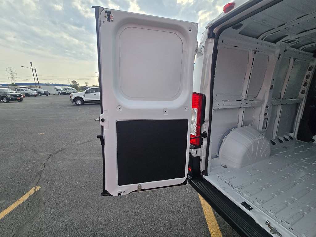 slide-image