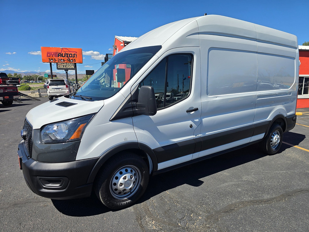 2023 Ford TRANSIT 250