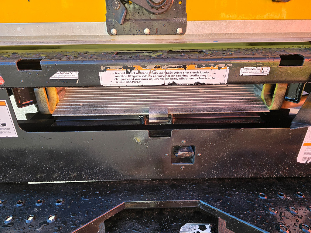 slide-image