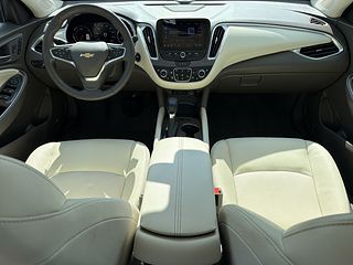 Thumbnail - 2025 Chevrolet Equinox