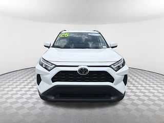 Thumbnail - 2025 Toyota RAV4