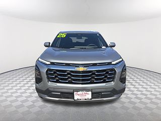 Thumbnail - 2025 Chevrolet Equinox