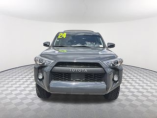 Thumbnail - 2024 Toyota 4Runner