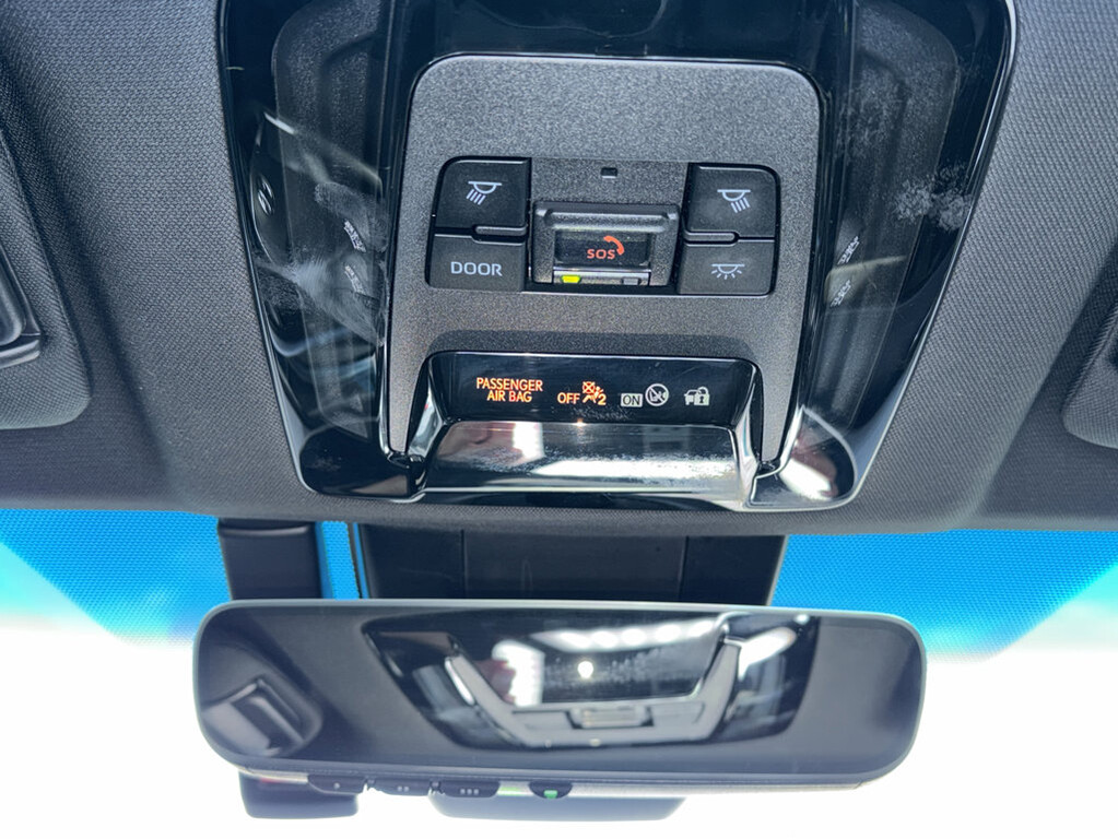 2024 Toyota Venza Located at Smart Motors Toyota slide-image