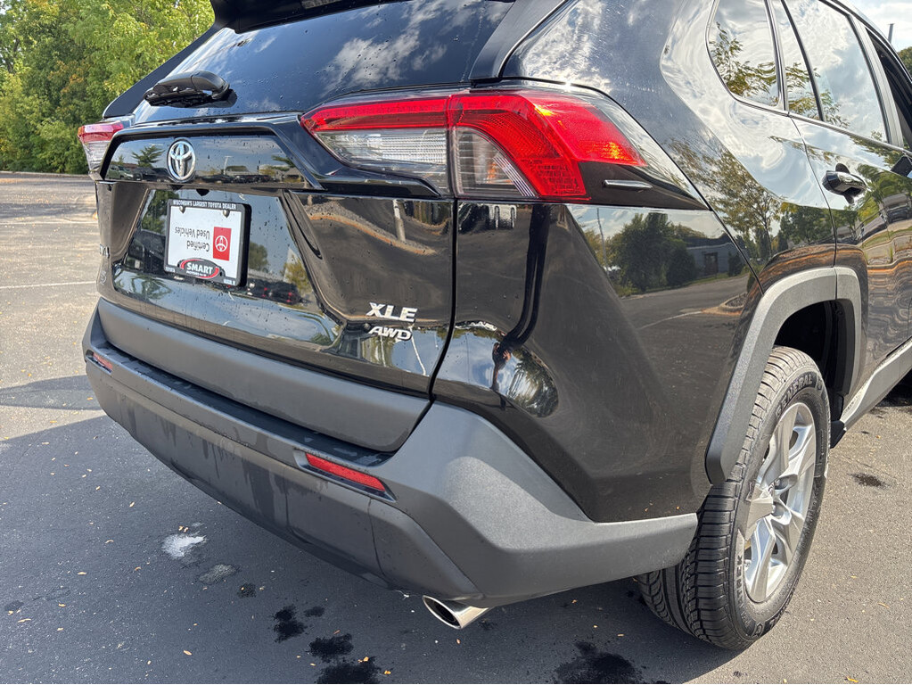 image-19 2025 Toyota RAV4