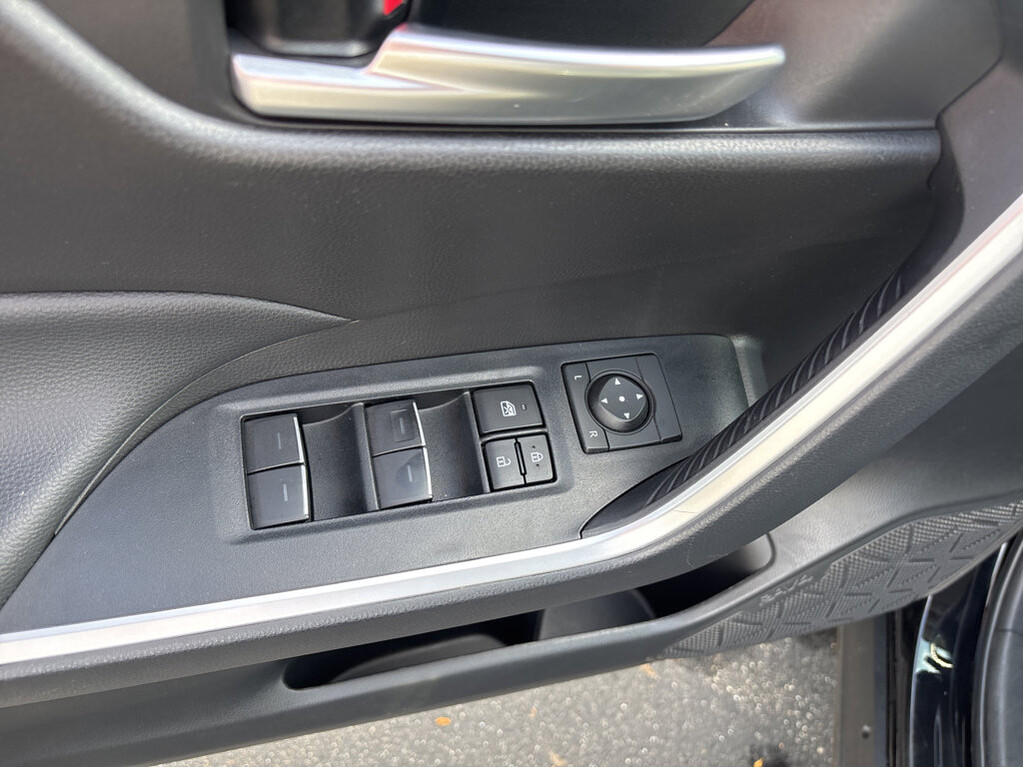 image-26 2025 Toyota RAV4