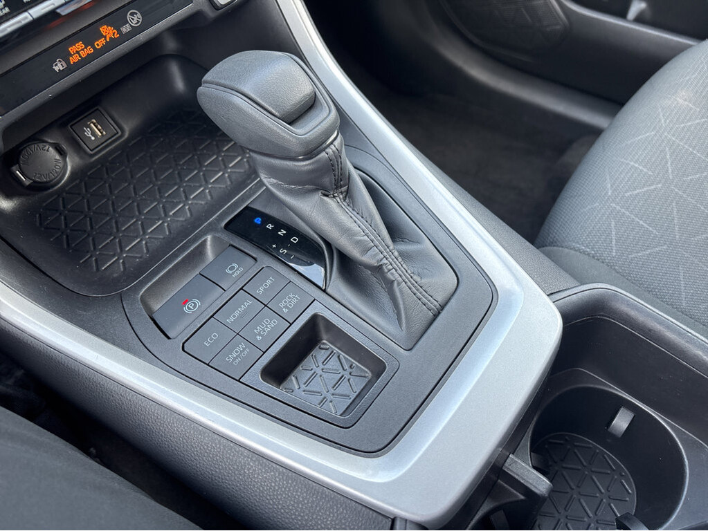 image-30 2025 Toyota RAV4