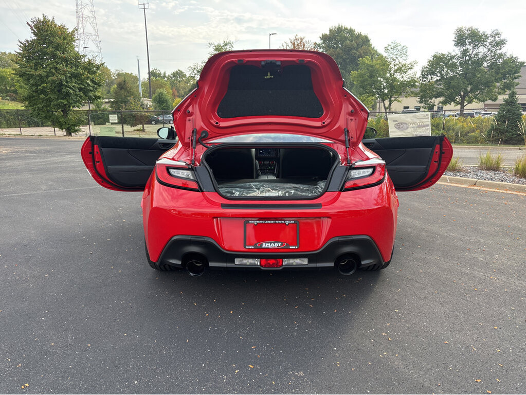 image-13 2025 Toyota GR86