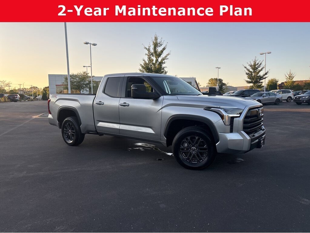 2023 Toyota Tundra SR5's photo