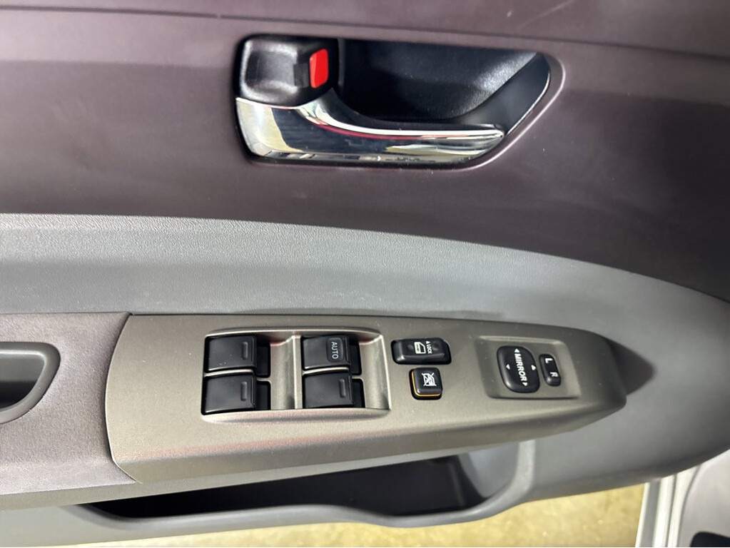 2005 Toyota Prius Located at Smart Motors Toyota slide-image