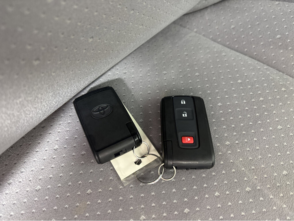 2005 Toyota Prius Located at Smart Motors Toyota slide-image