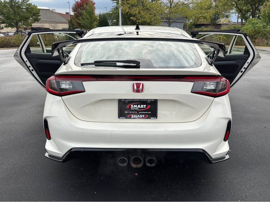 2023 Honda Civic Type R Located at Smart Motors Toyota slide-image