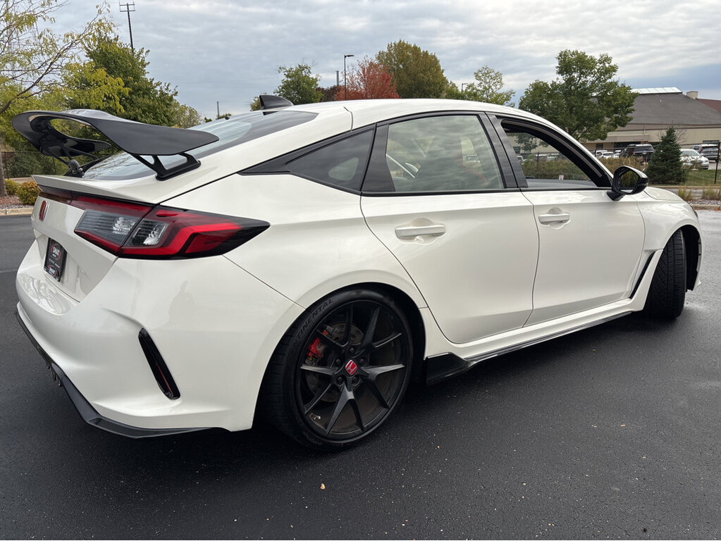 2023 Honda Civic Type R Located at Smart Motors Toyota slide-image