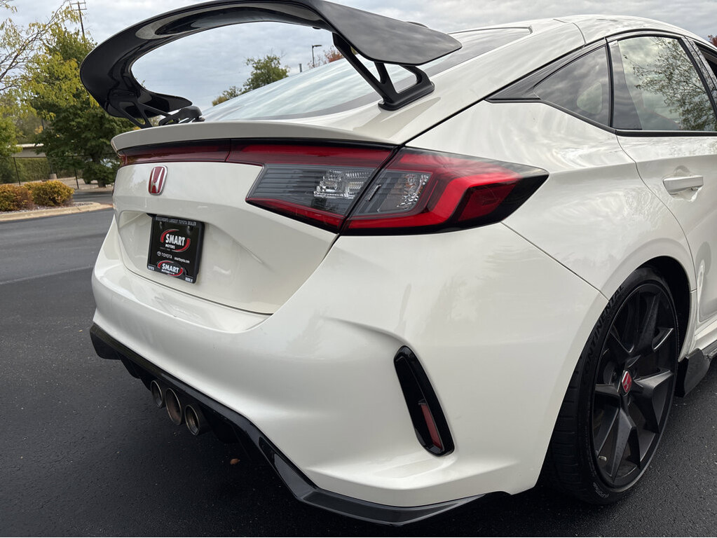 2023 Honda Civic Type R Located at Smart Motors Toyota slide-image