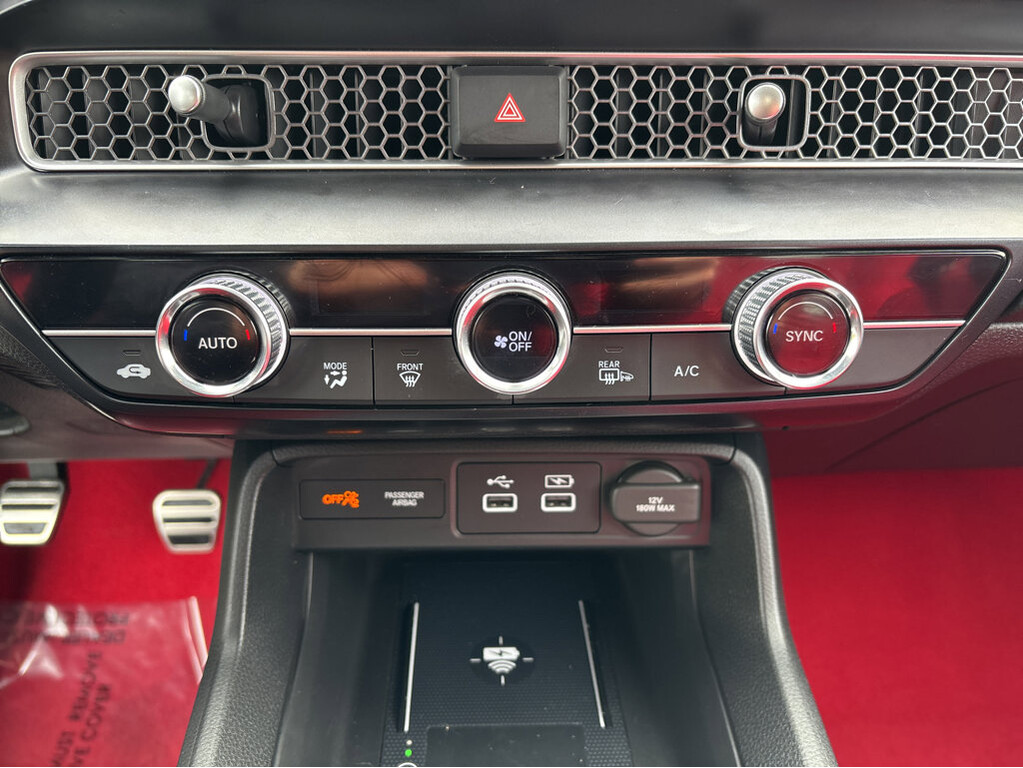 2023 Honda Civic Type R Located at Smart Motors Toyota slide-image