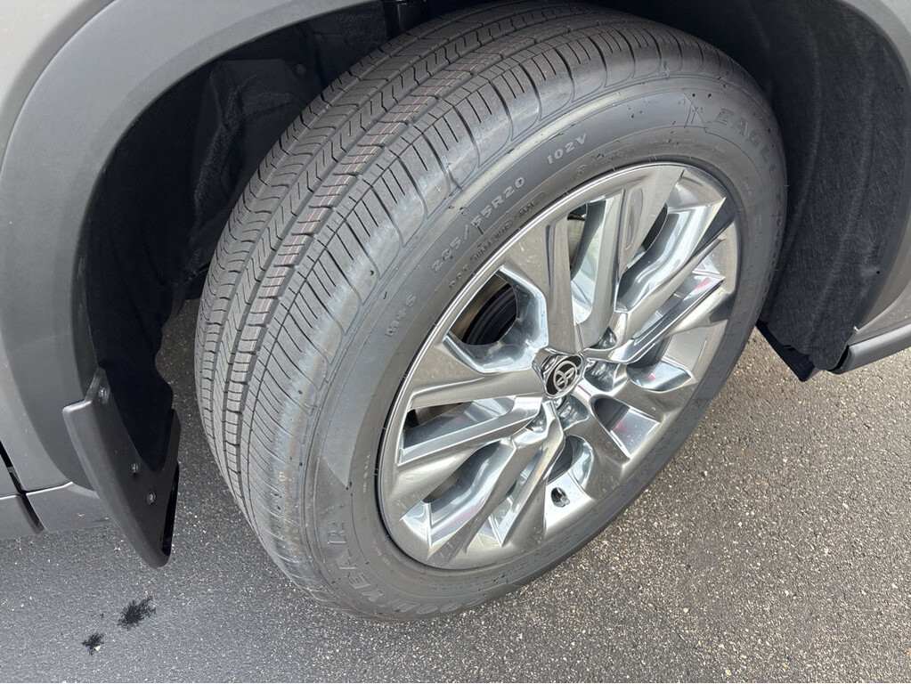 2026 Toyota Highlander Located at Smart Motors Toyota light-box-slides