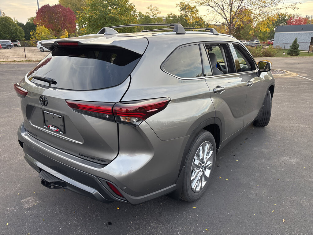 2026 Toyota Highlander Located at Smart Motors Toyota slide-image