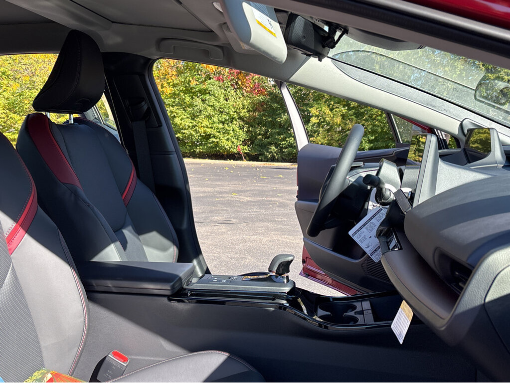 image-4 2026 Toyota Prius Plug-In Hybrid