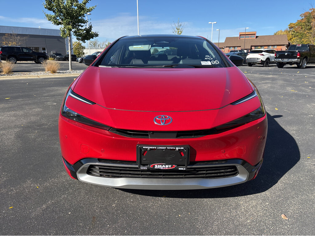 image-7 2026 Toyota Prius Plug-In Hybrid