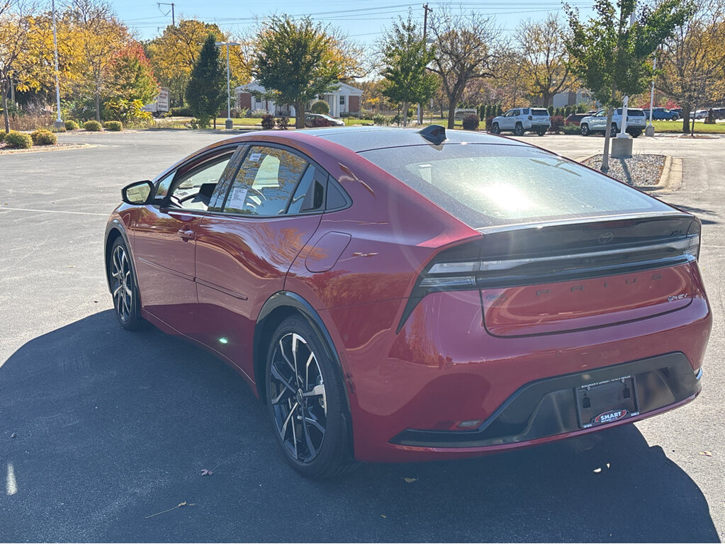 image-11 2026 Toyota Prius Plug-In Hybrid