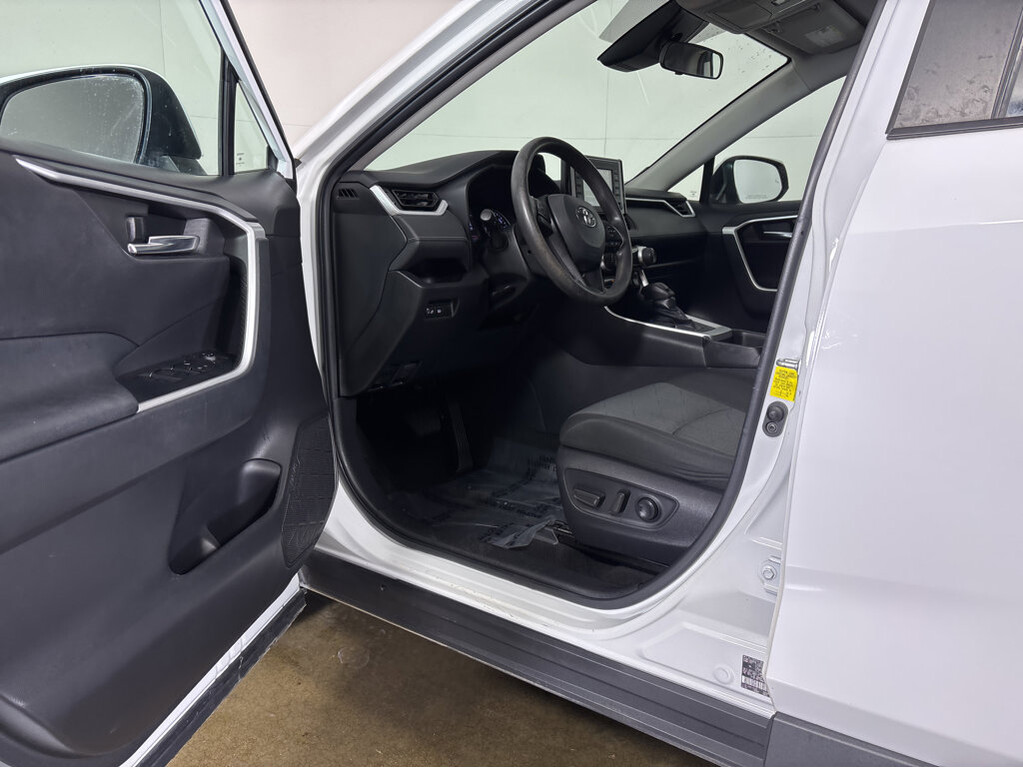 2022 Toyota RAV4 Located at Smart Motors Toyota slide-image