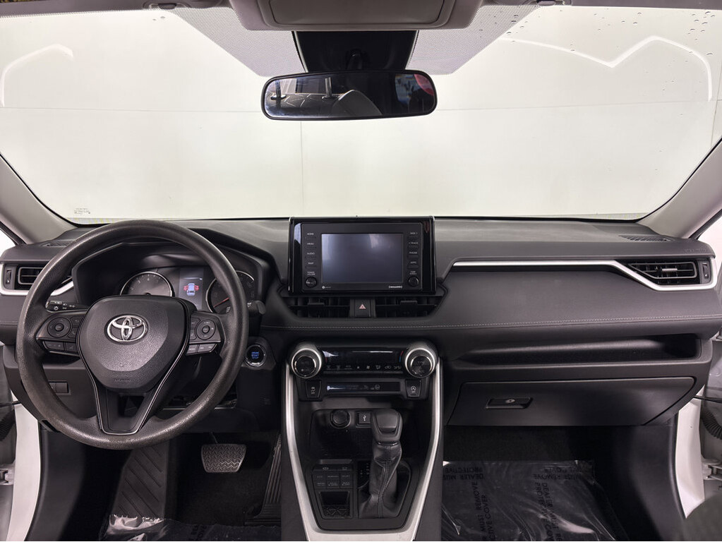 2022 Toyota RAV4 Located at Smart Motors Toyota slide-image