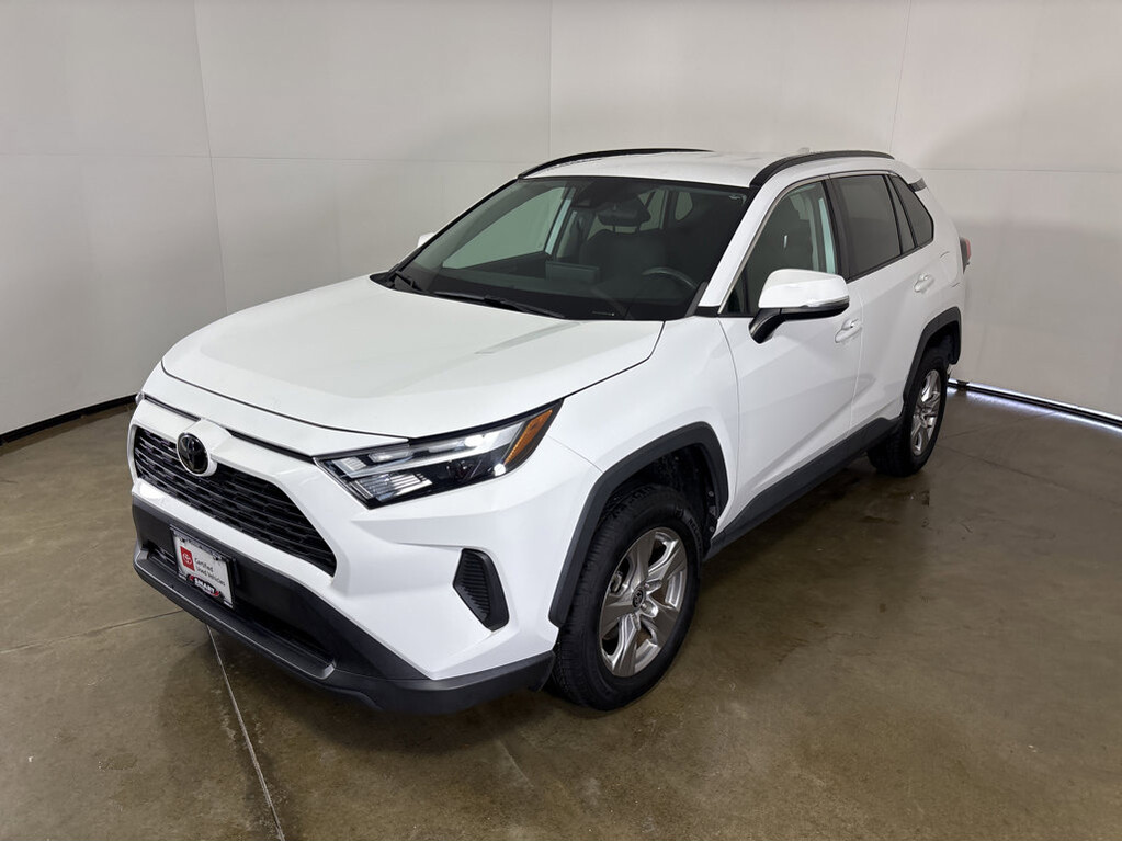 2022 Toyota RAV4 Located at Smart Motors Toyota slide-image