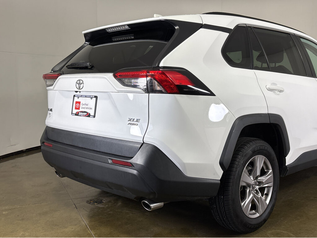 2022 Toyota RAV4 Located at Smart Motors Toyota slide-image