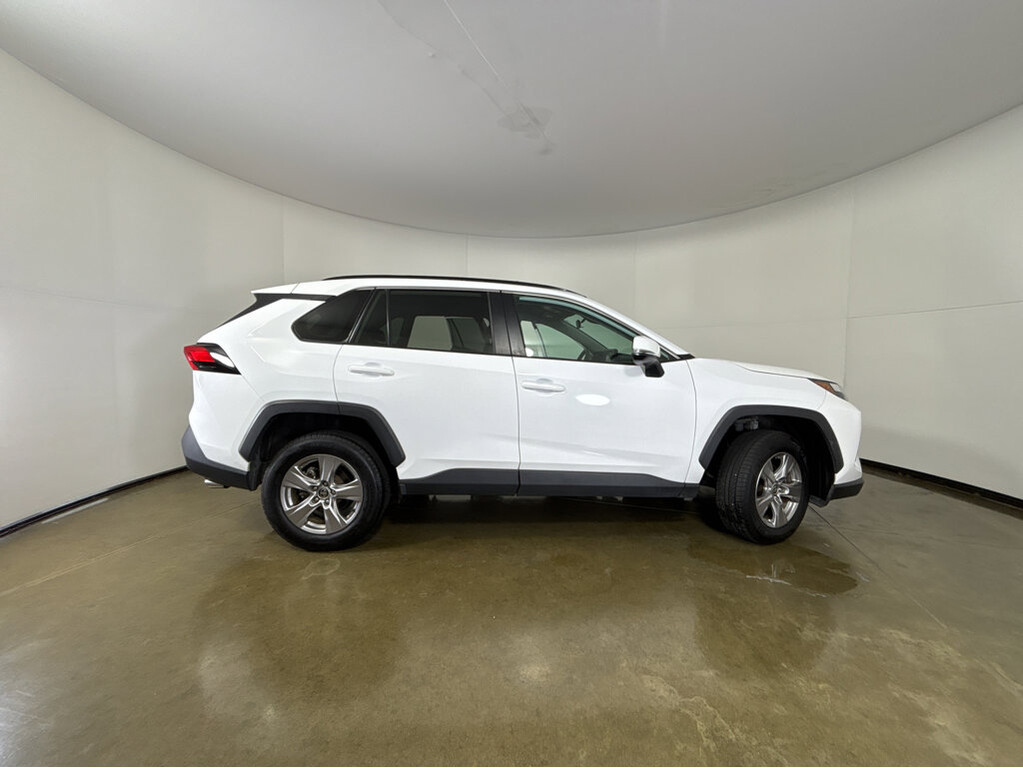 2022 Toyota RAV4 Located at Smart Motors Toyota slide-image