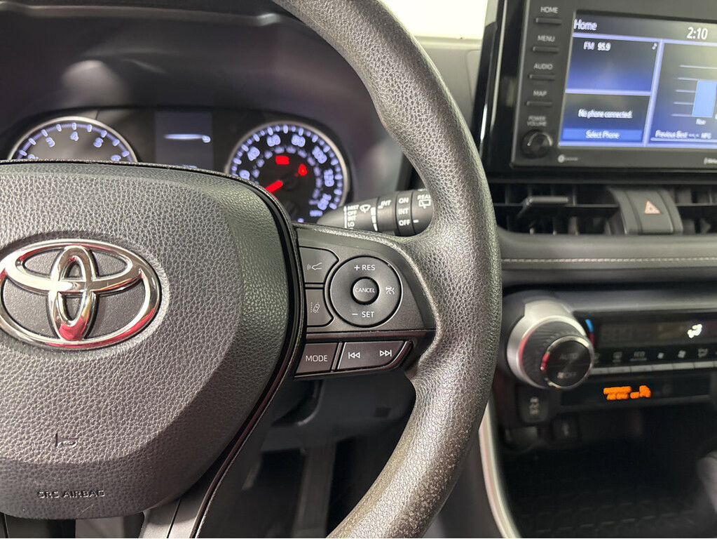 2022 Toyota RAV4 Located at Smart Motors Toyota slide-image