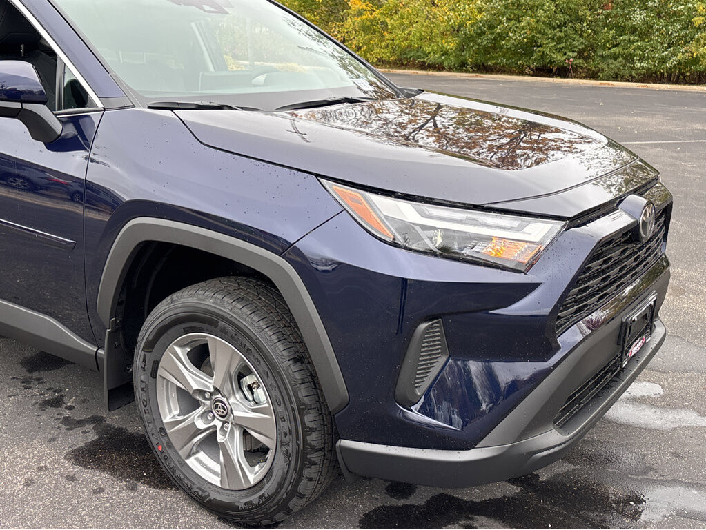 image-6 2025 Toyota RAV4