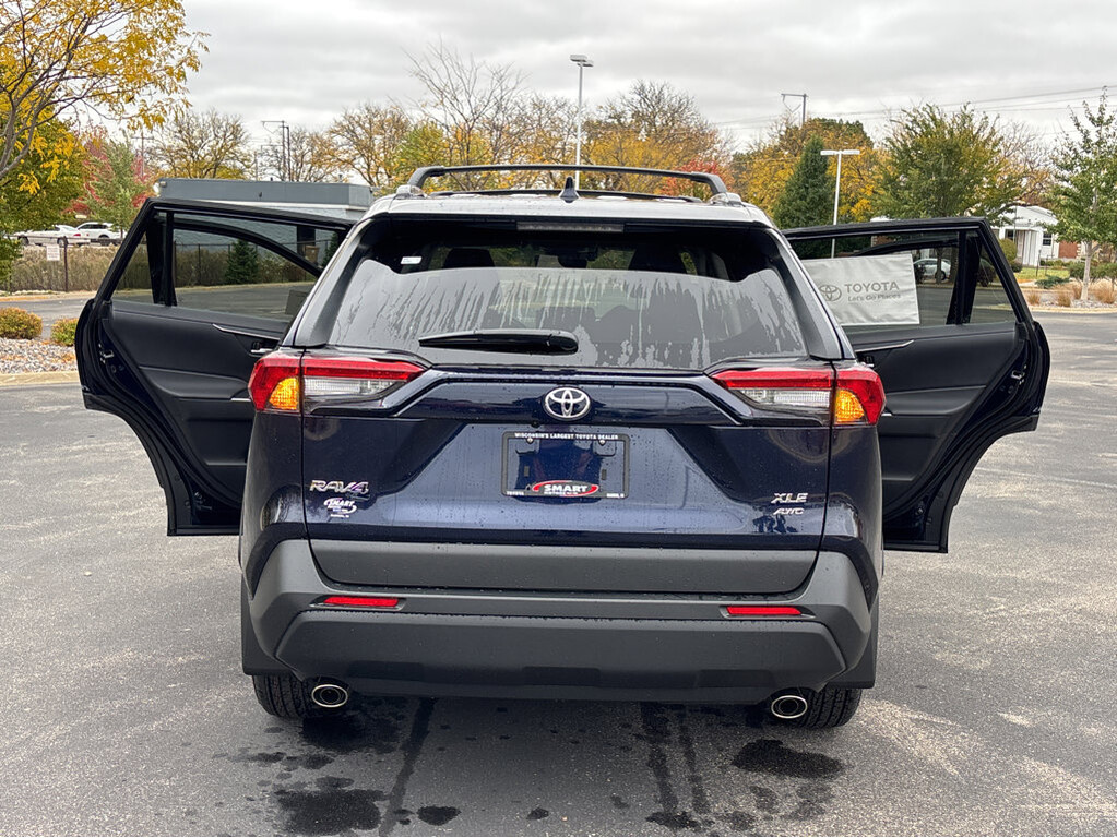 image-12 2025 Toyota RAV4