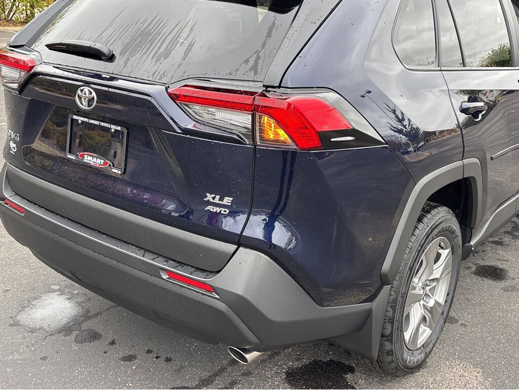 image-15 2025 Toyota RAV4